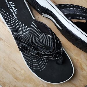 Clarks Cloudsteppers Black Sandals